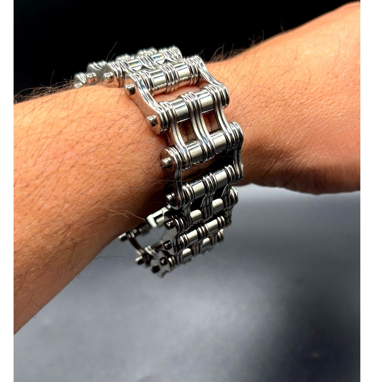 Men's Stainless Steel Motorcycle Double Chain Link 8.5" Bracelet Signed NEW