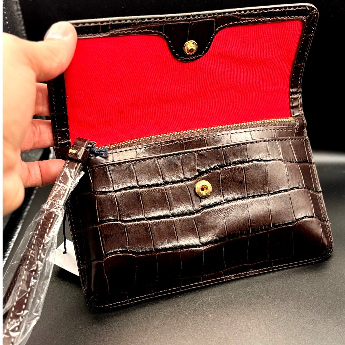 Dooney & Bourke Oakdale Milly Wristlet Espresso Embossed Calfskin Leather NWT