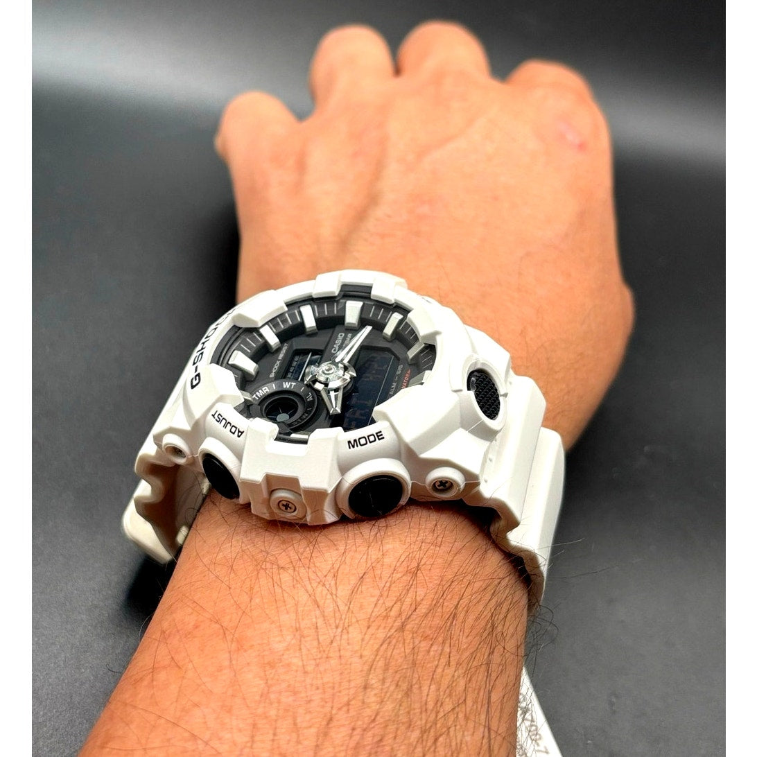 Casio G-Shock GA700-7A Men’s White Analog Digital 53mm Case 200M Watch NIBWT