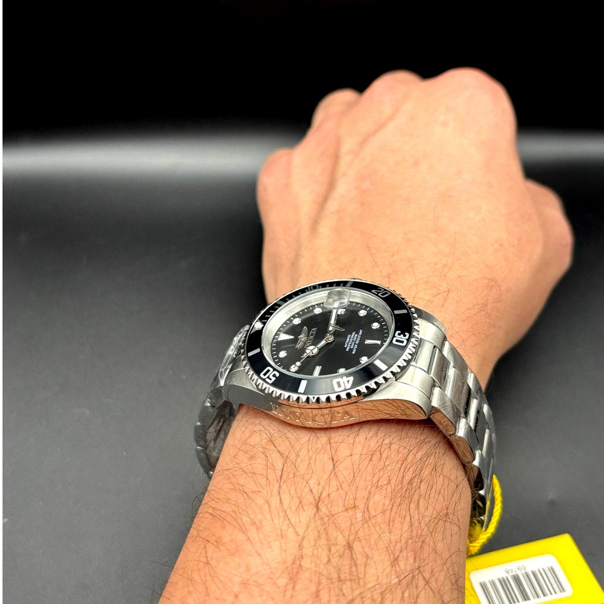 Invicta 69748 Pro Diver Automatic Mens Watch 40mm Black Dial 200M Steel NIBWT