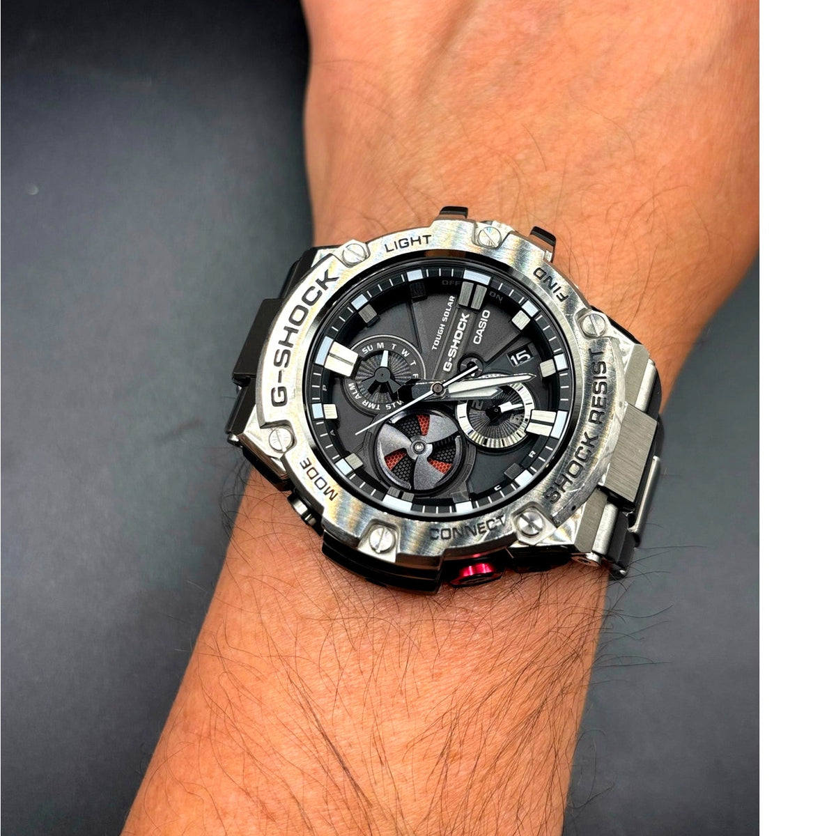Casio G-Shock G-Steel GST-B100D-1A Tough Solar Bluetooth 200M Steel 53mm Watch
