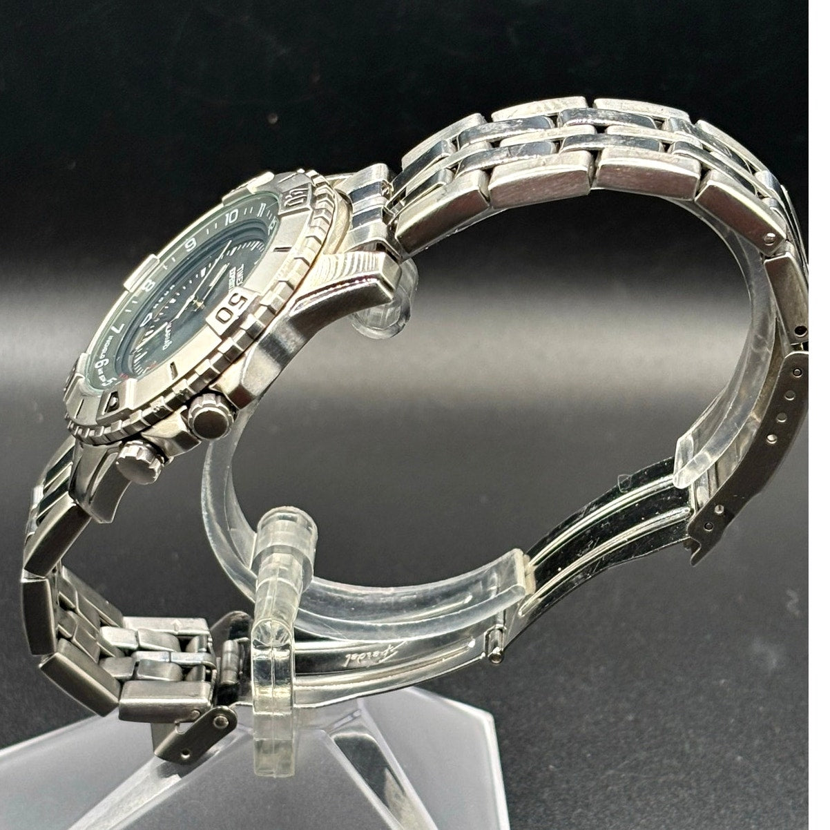Timex Expedition T43391 Shenmue Alarm Indiglo Steel Bracelet 39mm Vintage Watch
