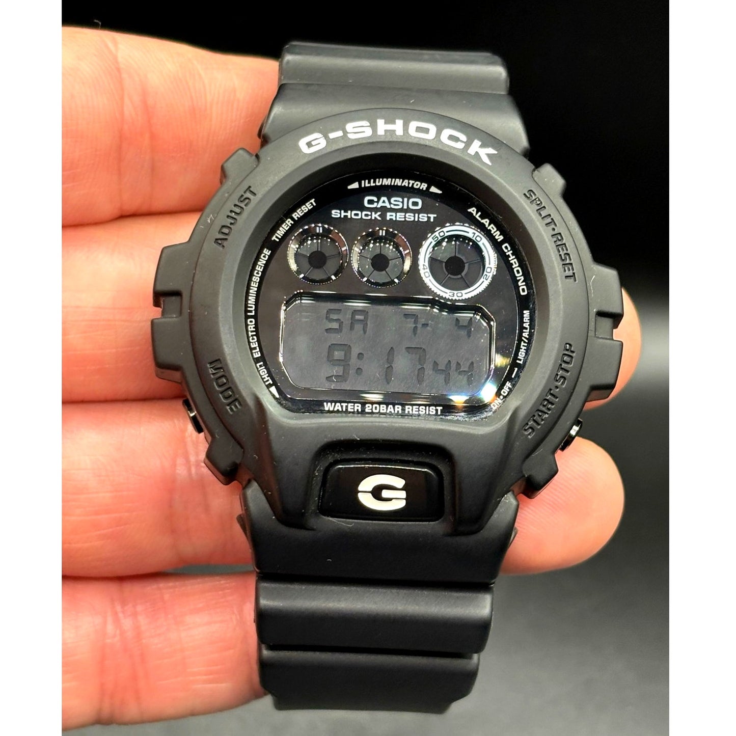 Casio G-Shock DW6900BW-1 Garish Black 200M Mens Watch Discontinued