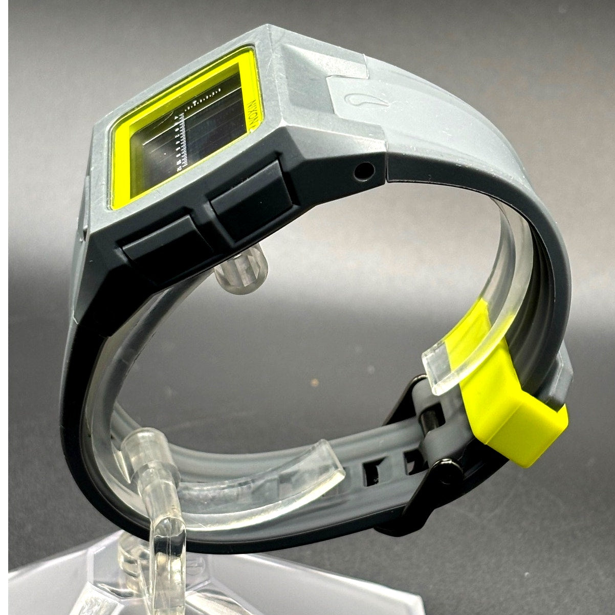 Nixon Lodown II Digital Tide Watch Gray Yellow Surf 100M Box Manual