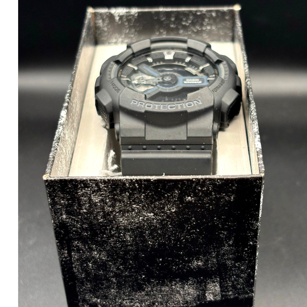 Casio G Shock GA 110 1B Black Analog Digital 200M Mens Watch NIBWT
