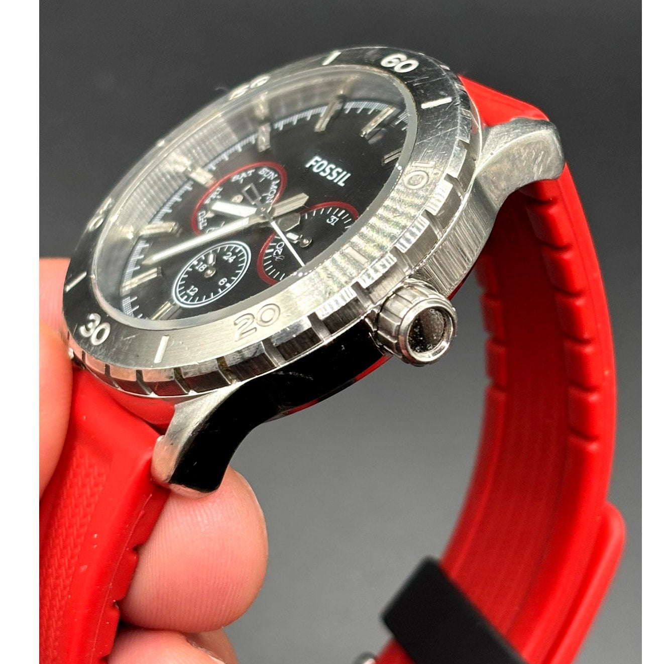 Fossil Kipton BQ1061 Black Dial Red Silicone Strap Multifunction Watch 42mm