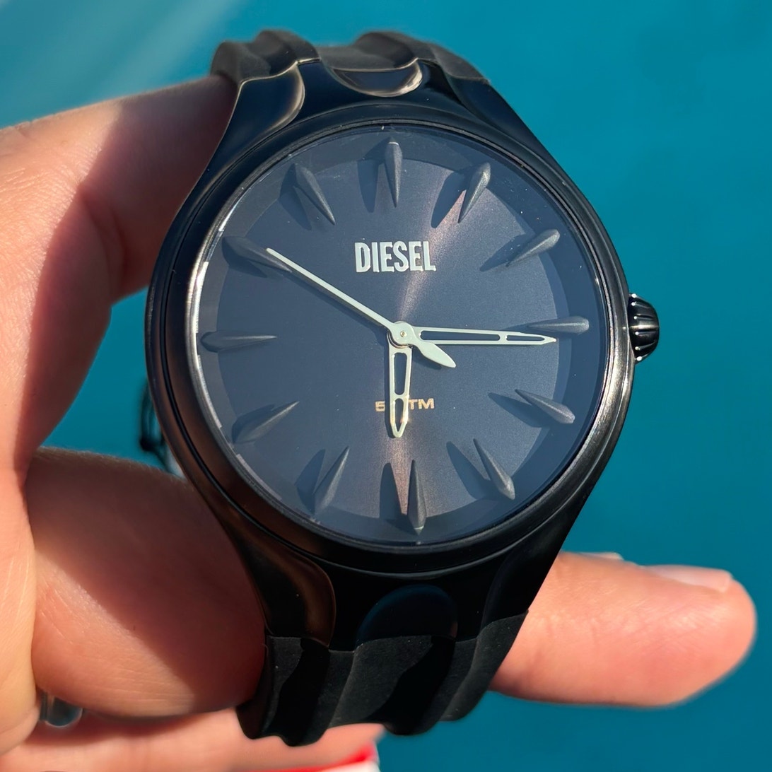 Diesel Streamline DZ2217 Men’s 44mm Black IP Case, Black Dial, Silicone, Quartz