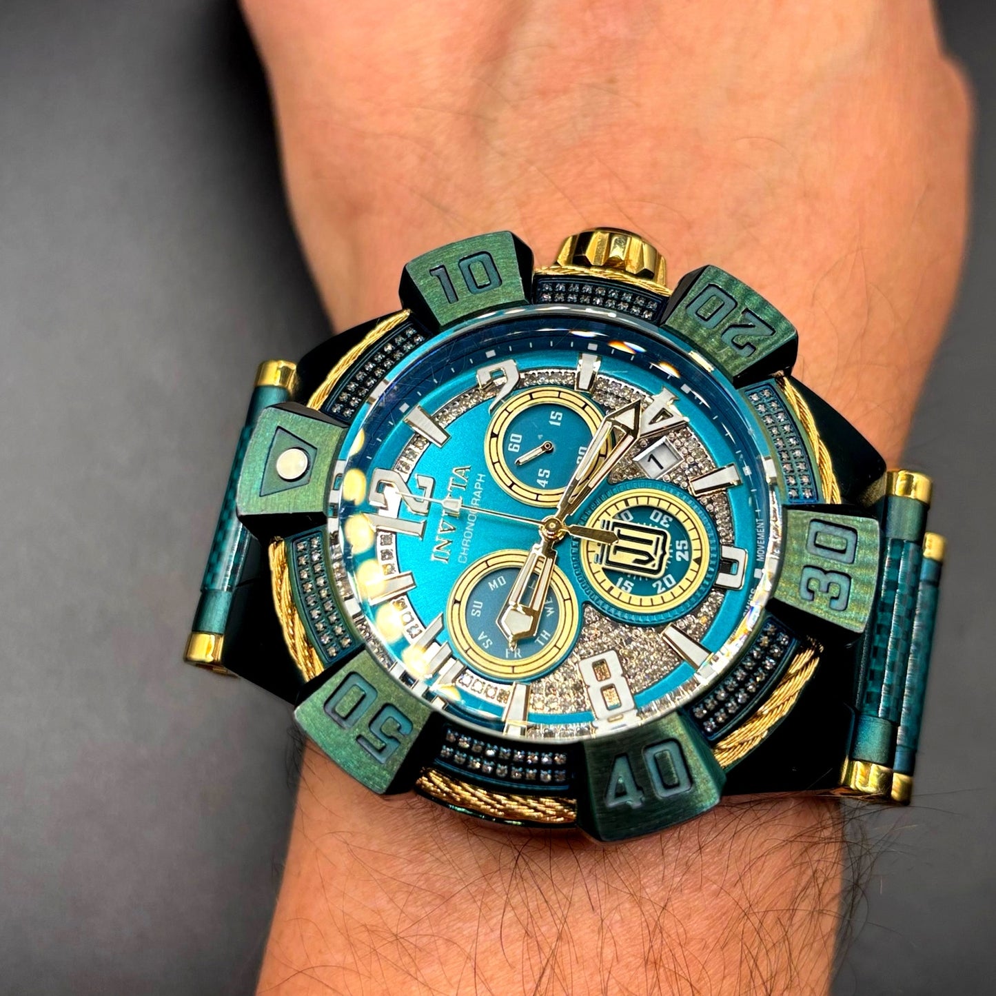 Invicta Jason Taylor Limited Edition 40440 Swiss Chronograph Diamond 52mm Watch