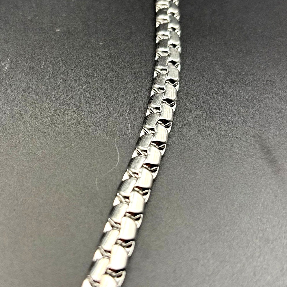 SteelTime Men's Stainless Steel Silver Plated  Fluted Link Necklace 24 Inch NWT