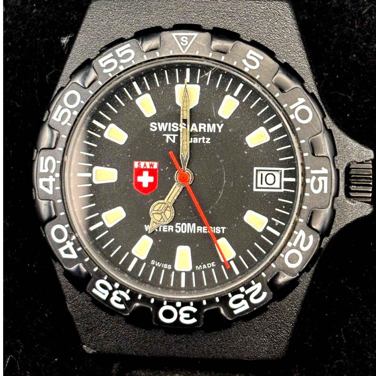 Swiss Army TNT Quartz S.A.W. Co. 1754 Swiss Made Vintage Men's Watch