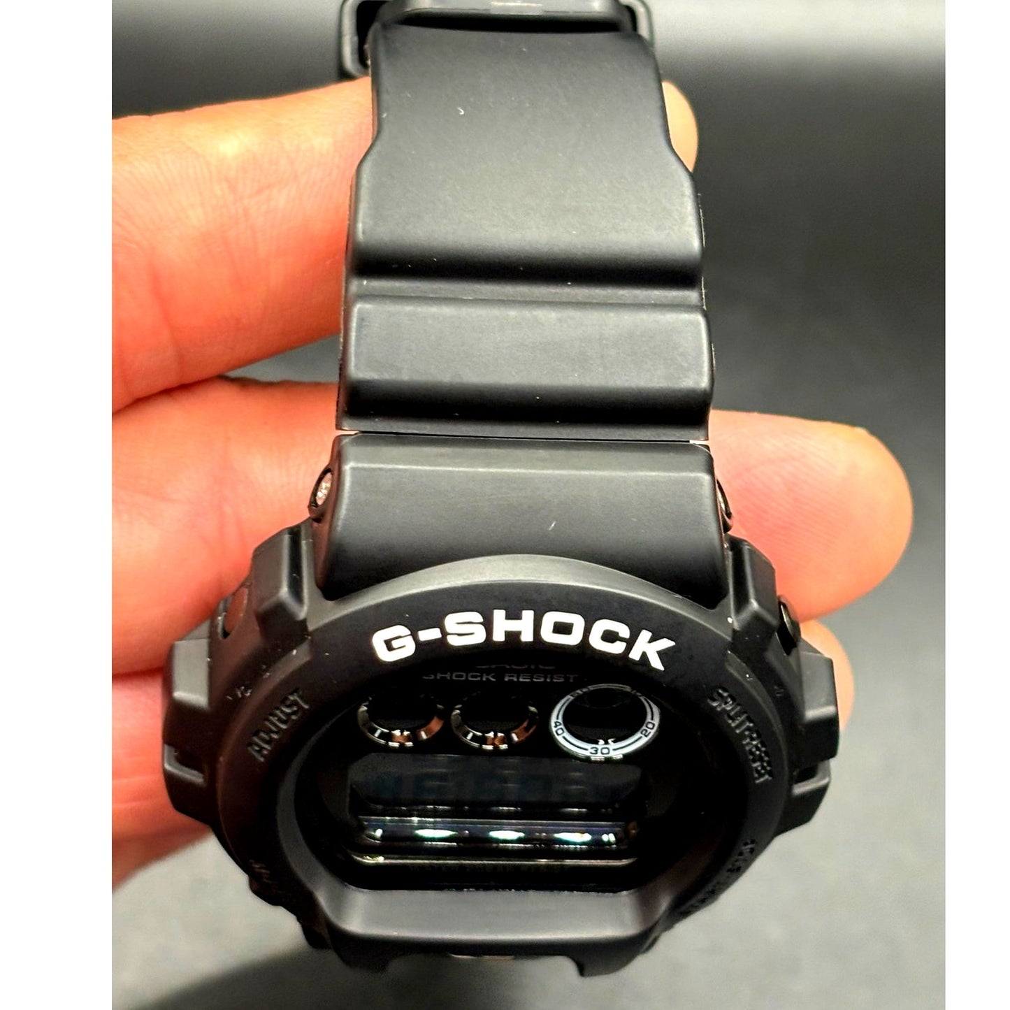 Casio G-Shock DW6900BW-1 Garish Black 200M Mens Watch Discontinued