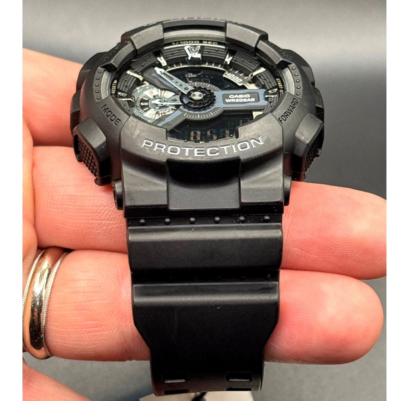 Casio G-Shock GA110-1B Men's Analog Digital Black Resin 200M Rugged Watch NIBWT