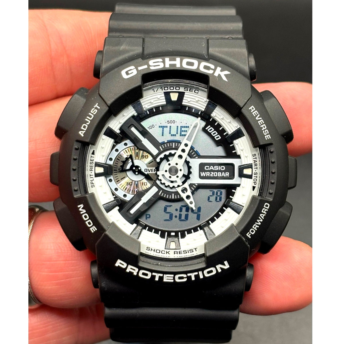 Casio G-Shock GA-110BW-1A Black White Analog Digital 200M Watch NWOT