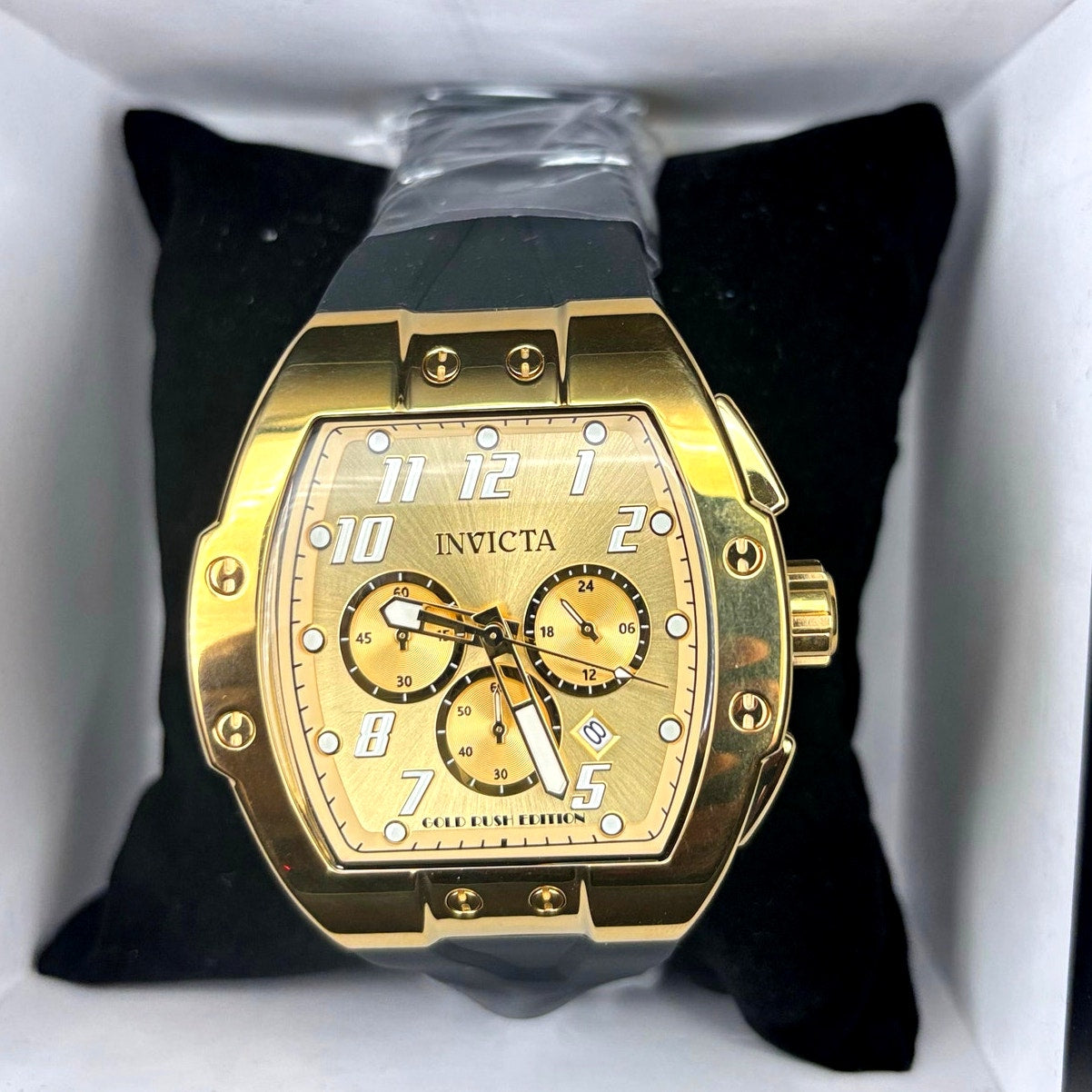 Invicta Racing Gold Rush 48939 Men’s Chronograph Limited Edition NIBWT