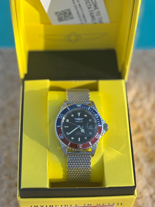 Invicta Pro Diver 47721 Automatic Pepsi Bezel Mesh Bracelet – Men’s 200m Dive Watch
