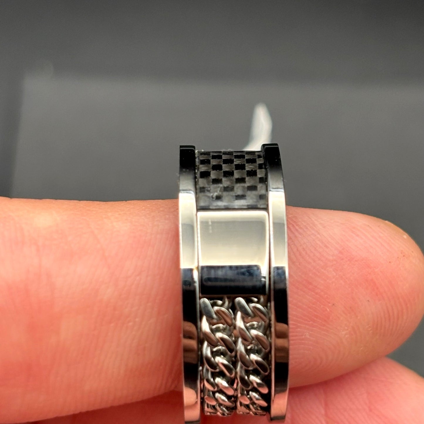 Blackjack BJR89W Men’s Stainless Steel Carbon Fiber Double Curb Link Ring SZ#10