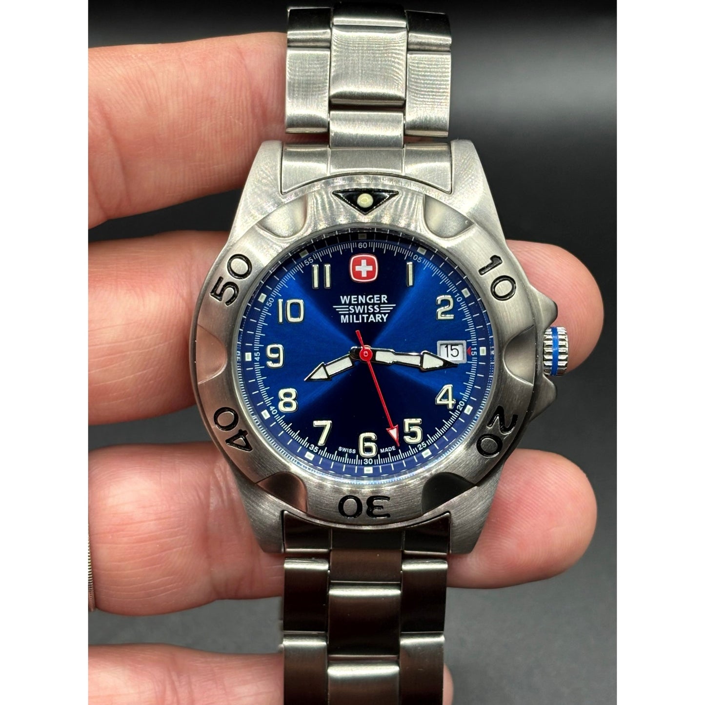 Wenger 79958 Swiss Military Blue Dial Stainless Steel 100M Men's Watch NOS