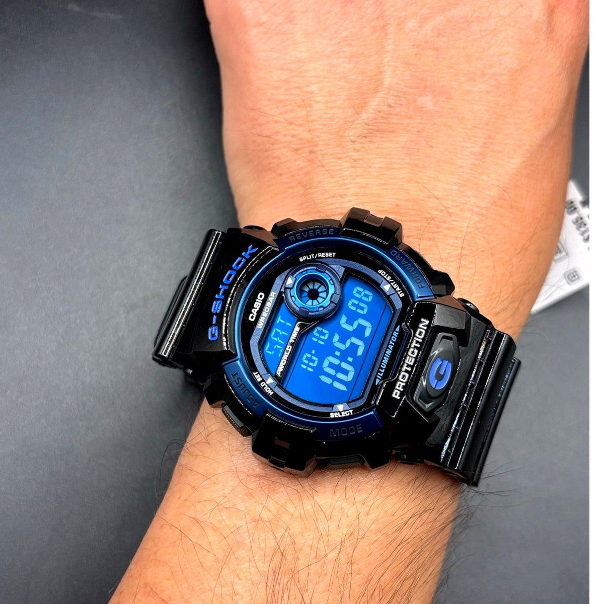 Casio G-Shock G-8900A-1 Glossy Black Blue Dial Digital Men’s Watch 200M NIBWT