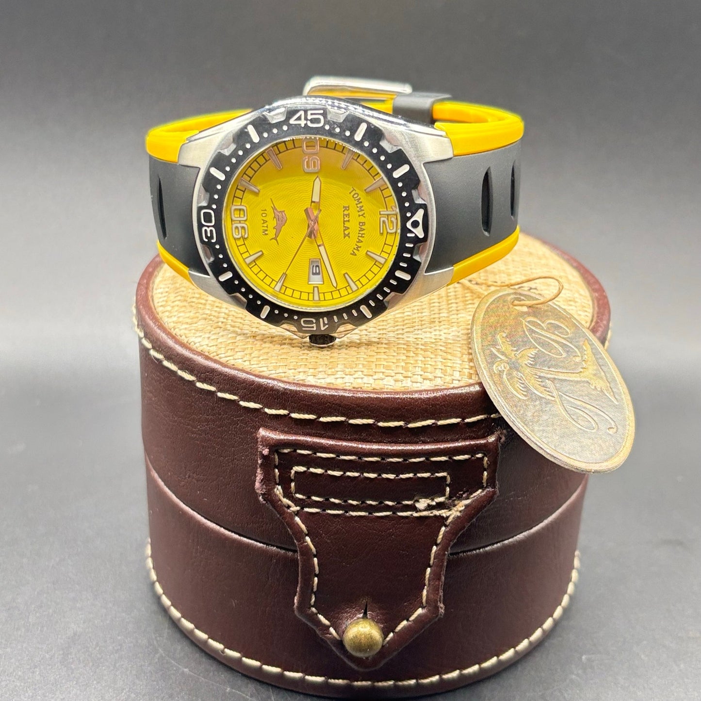 Tommy Bahama Relax RLX1000 Yellow Dial 43mm Diver Mens Watch 10ATM Beach Cruiser