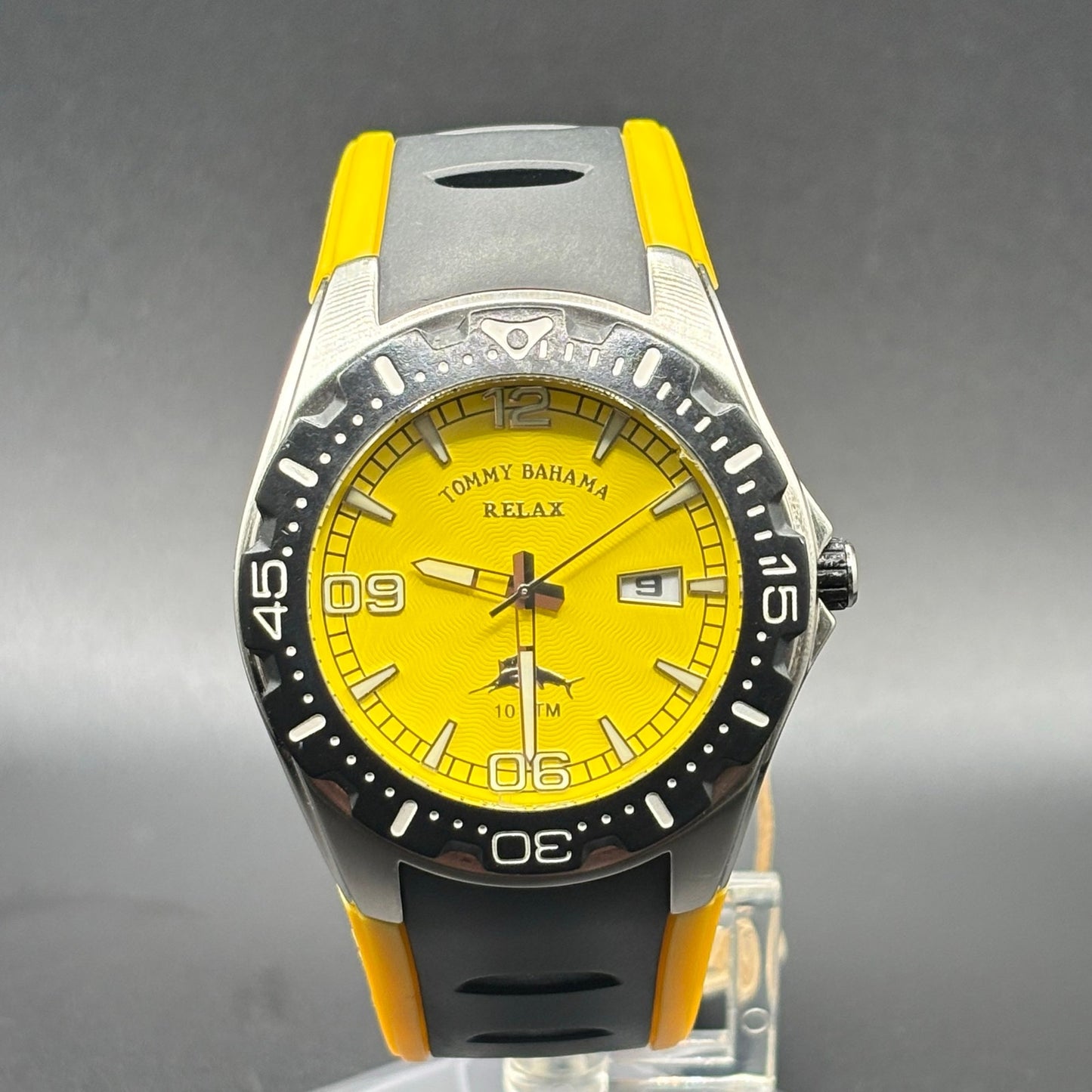 Tommy Bahama Relax RLX1000 Yellow Dial 43mm Diver Mens Watch 10ATM Beach Cruiser