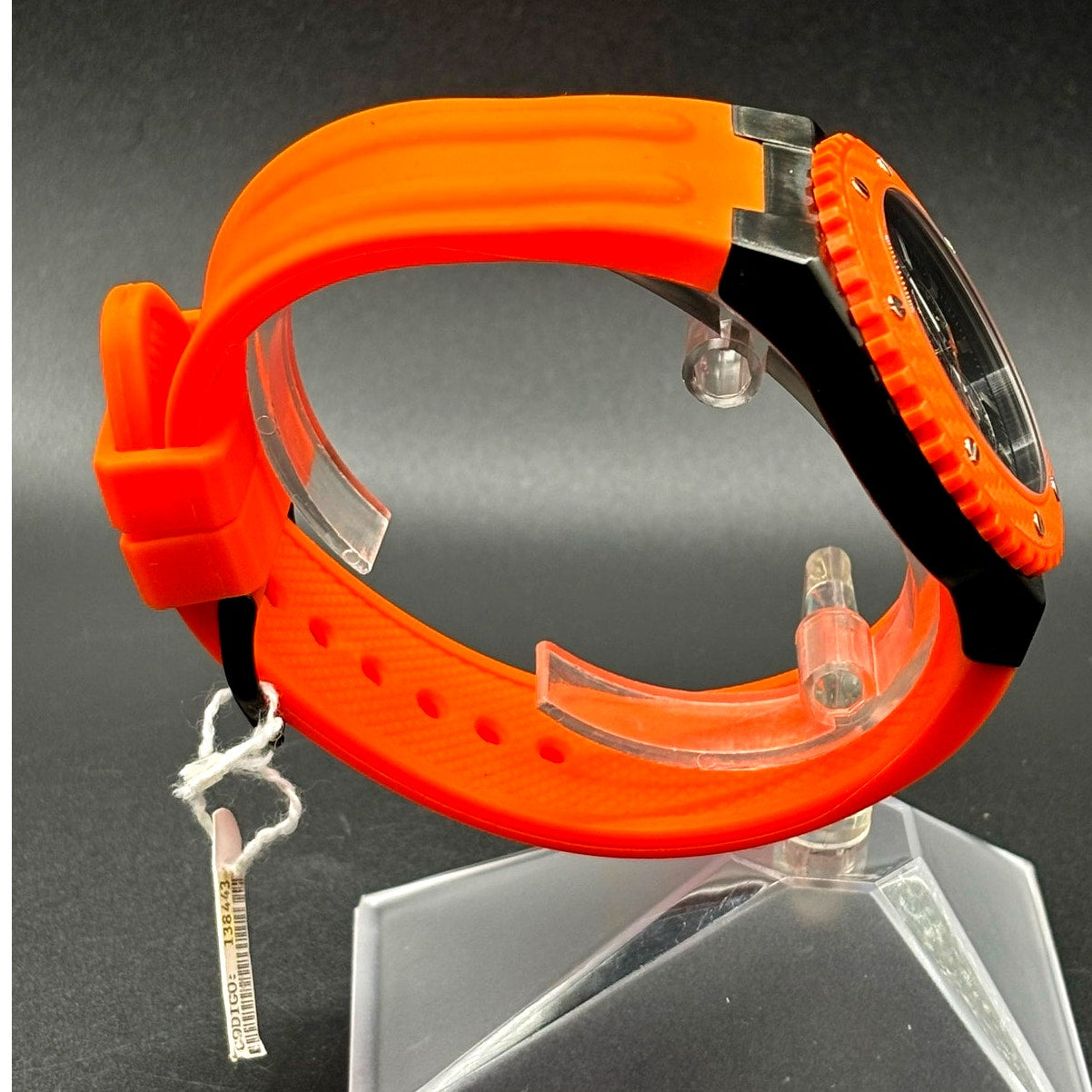 Guess Overdrive W11619G4 Orange 45mm Multifunction Men’s Watch 100M