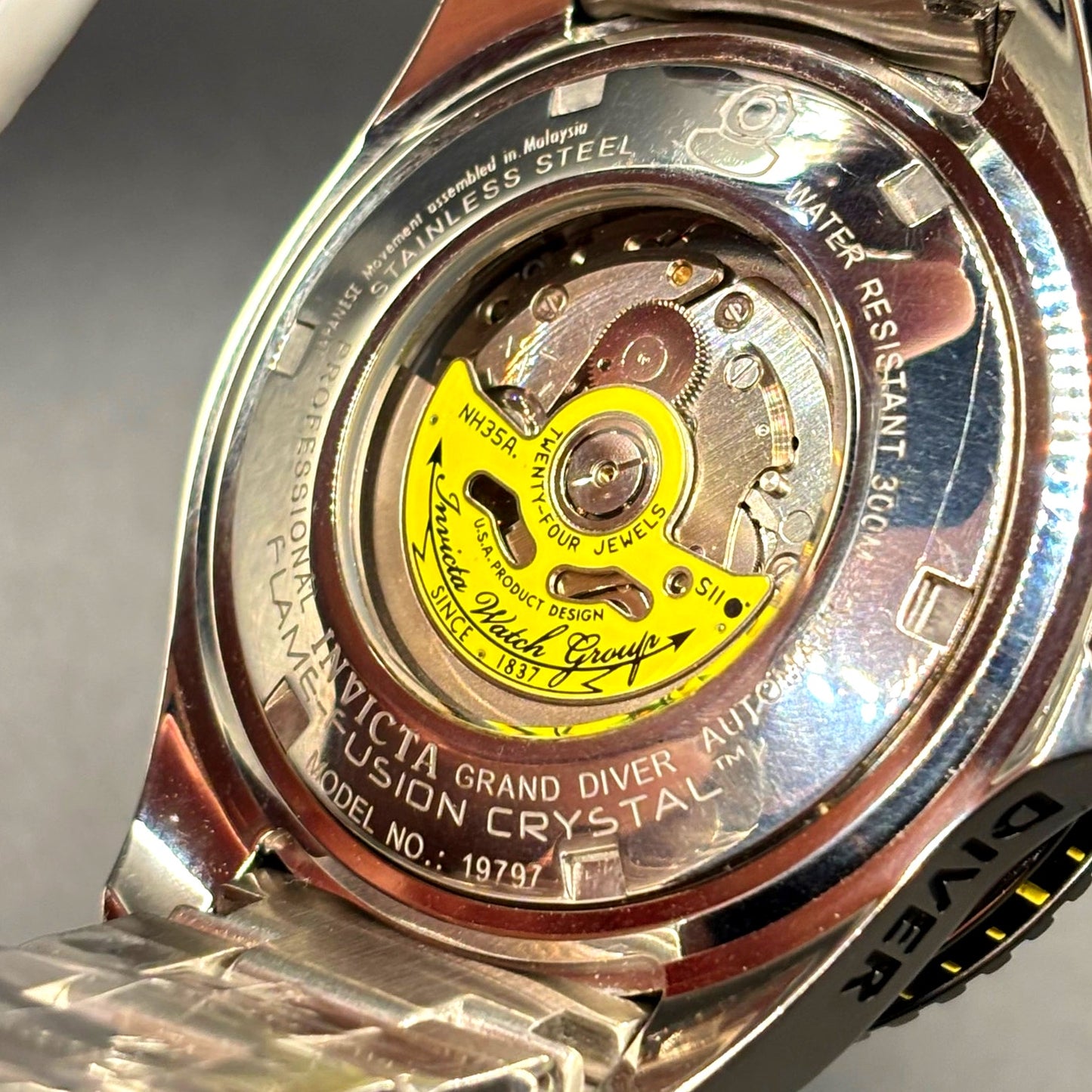 Invicta Grand Diver 19797 Automatic 47mm NH35A 300M Diver Watch