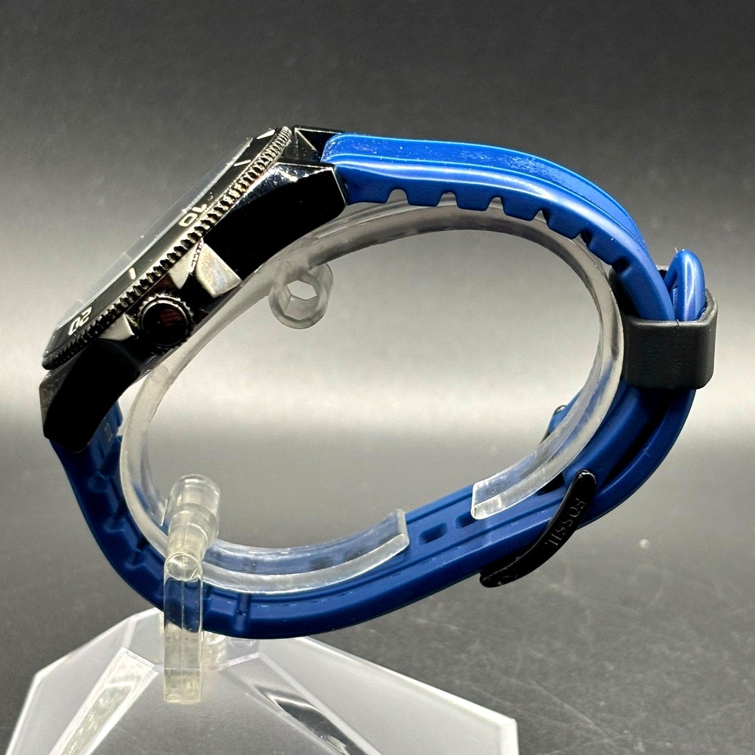 Fossil Flynn BQ2016 Multifunction Dive Style Blue Silicone Men's Watch 45mm