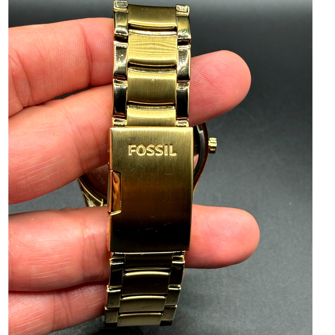 FOSSIL BQ1682 Stella Collection Hot Pink Dial Golden Bracelet Women's Watch