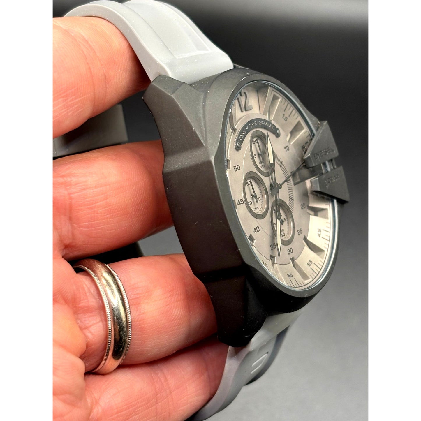 Diesel DZ4496 Mega Chief Men’s Chronograph Gray Dial Silicone Strap 51mm Watch