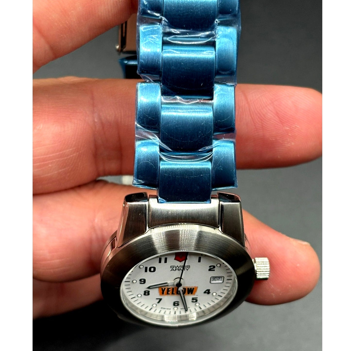 Victorinox Swiss Army Field Watch White Dial Stainless Steel 100M NIB