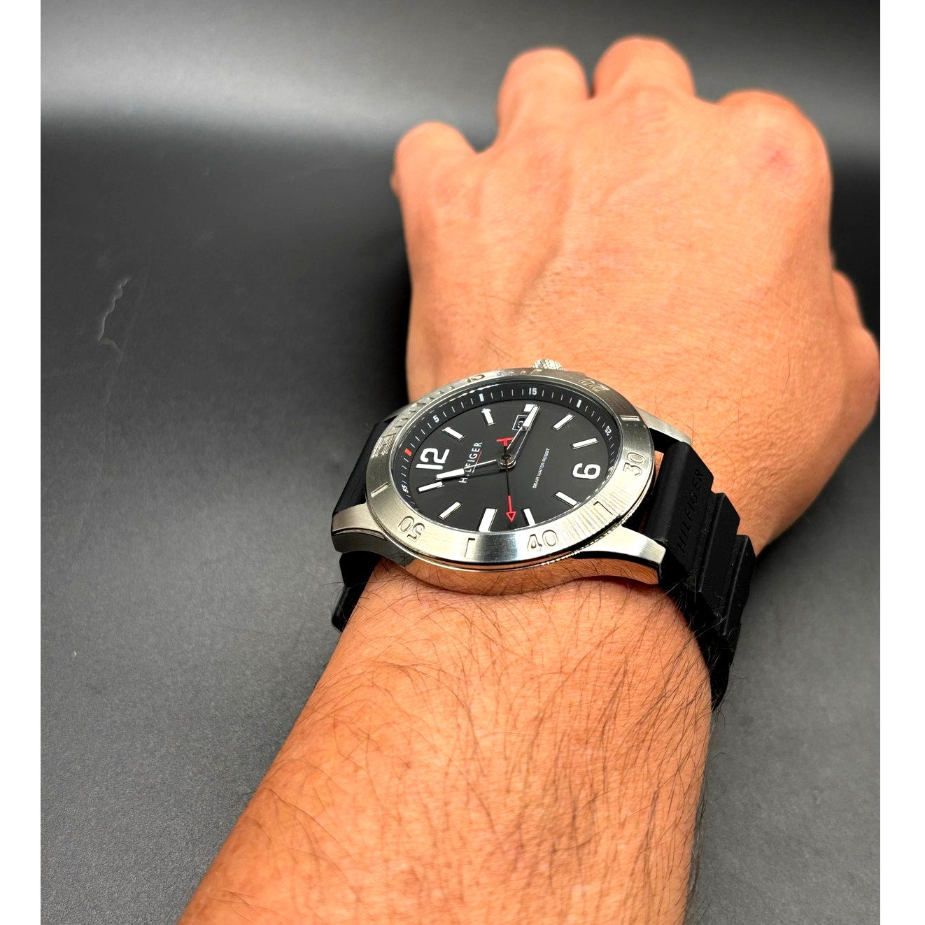 Tommy Hilfiger Ryan 1710539 Black Dial Silicone Strap Men's Watch NIB