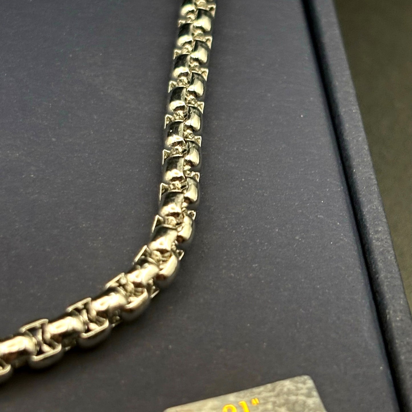 Bain Miller Men’s Silver Tone Brass Box Chain Necklace 21 Inches NIB