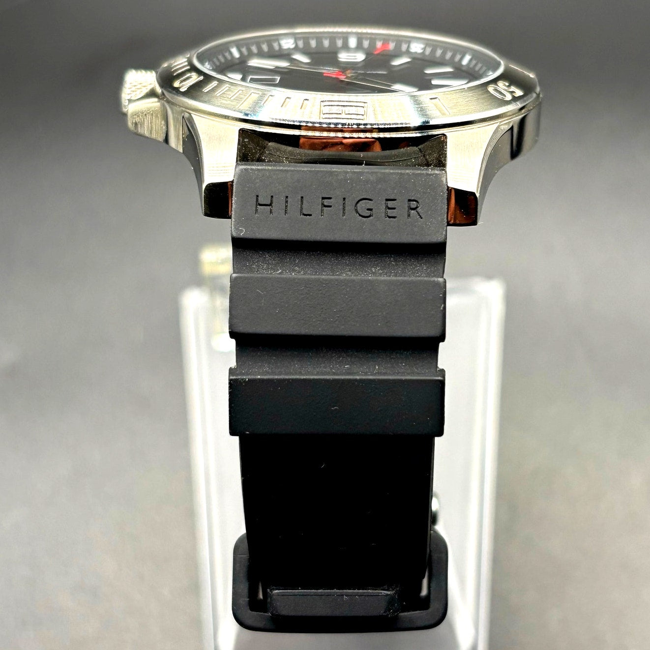 Tommy Hilfiger Ryan 1710539 Black Dial Silicone Strap Men's Watch NIB