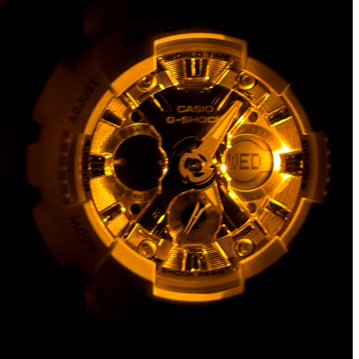 Casio G-Shock GMA-S120MF-7A2 White Rose Gold Zebra Strap NIBWT