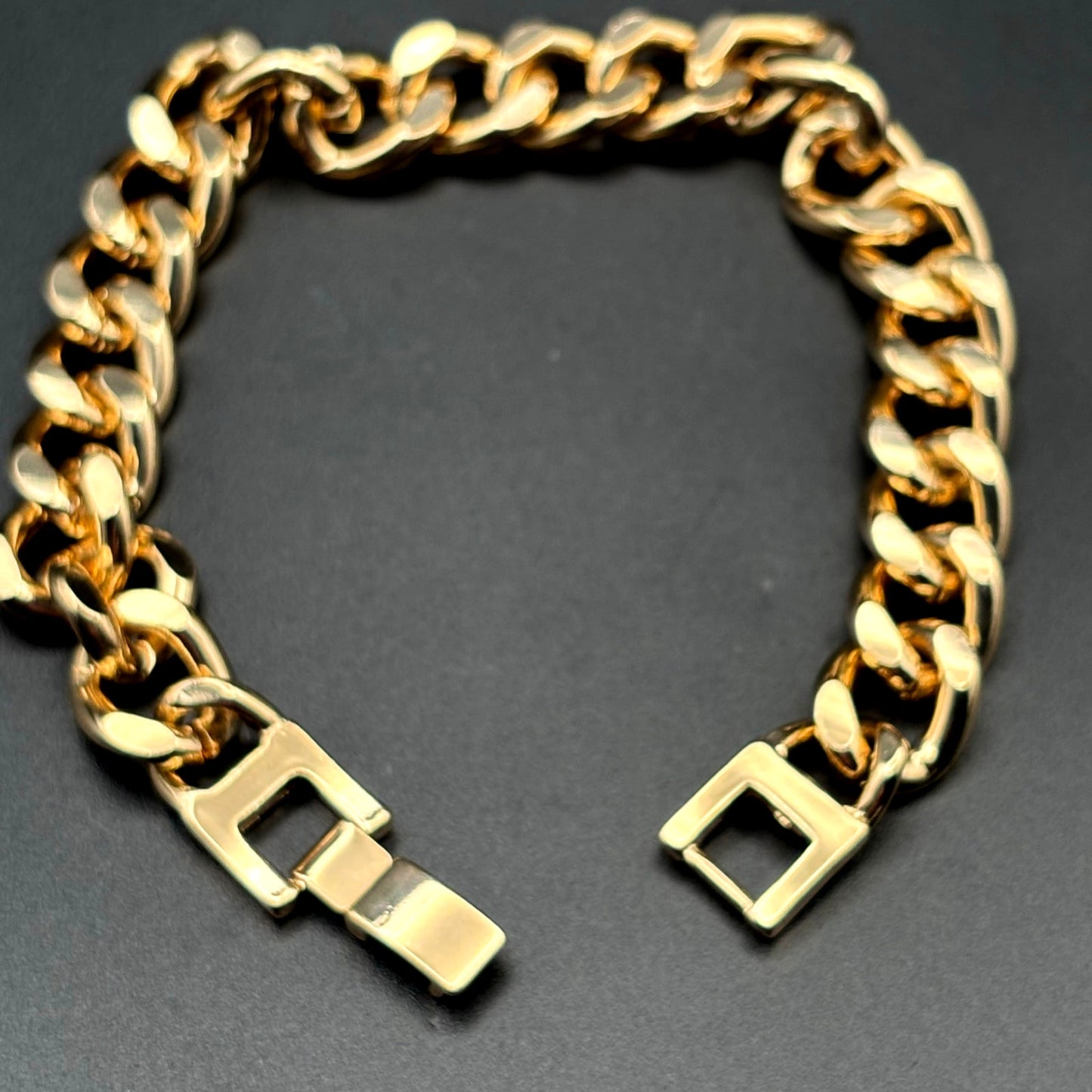 Slate Men’s Gold Plated Stainless Steel Cuban Link Bracelet 8.5in10mm NWT