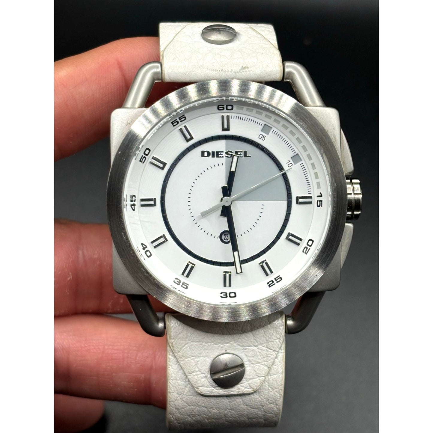 Diesel DZ1577 Descender White Dial White Leather Men’s Watch 46mm