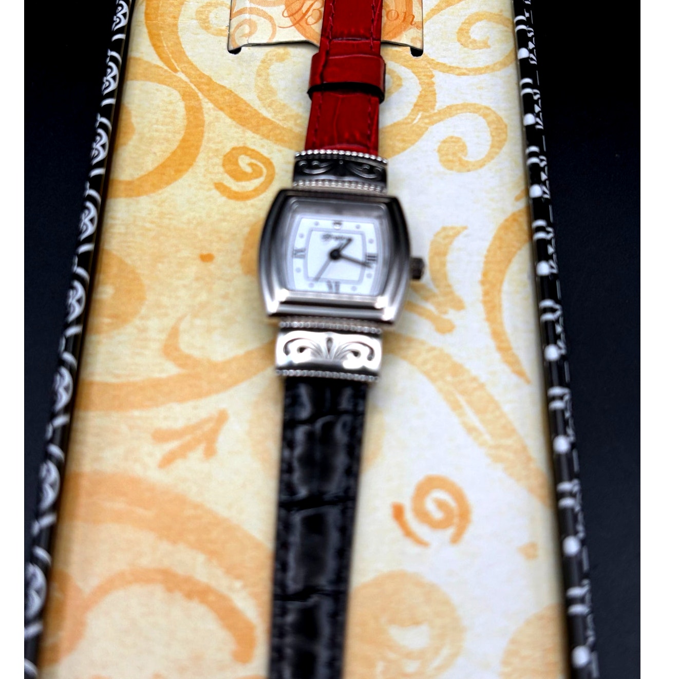 Brighton Waterford W10017 Womens Reversible Red Black Leather Strap Watch NIBWT