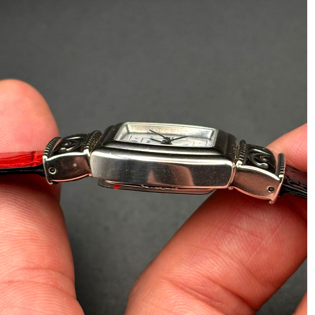 Brighton Waterford W10017 Womens Reversible Red Black Leather Strap Watch NIBWT