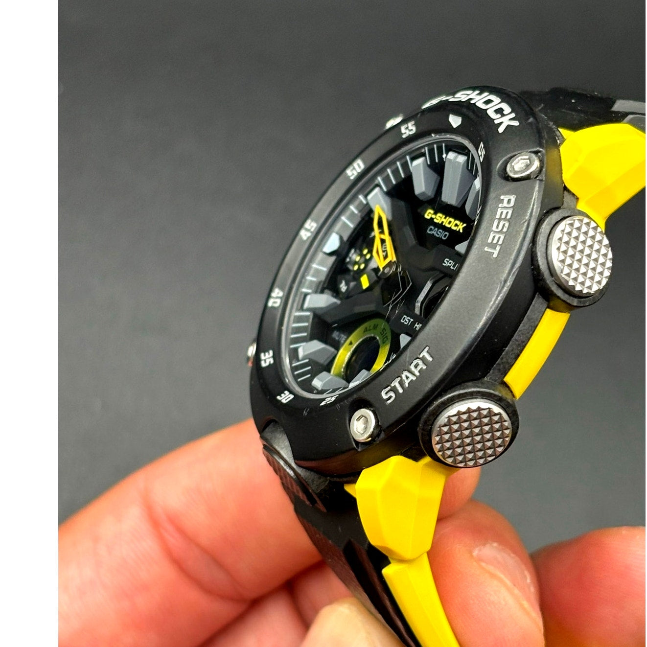 Casio G-Shock GA-2000-1A9 Carbon Core Guard 200M Yellow Black Men’s Watch