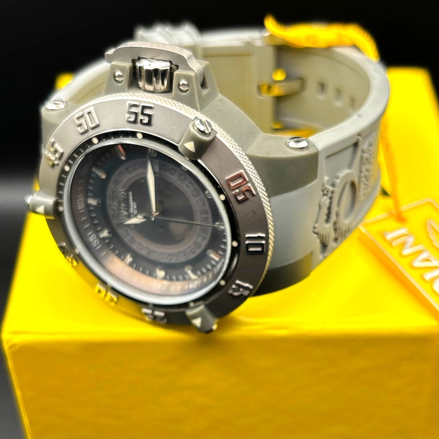 Invicta 10105 Subaqua NOMA III Grey Dial Rubber Strap 50mm Watch NIBWT