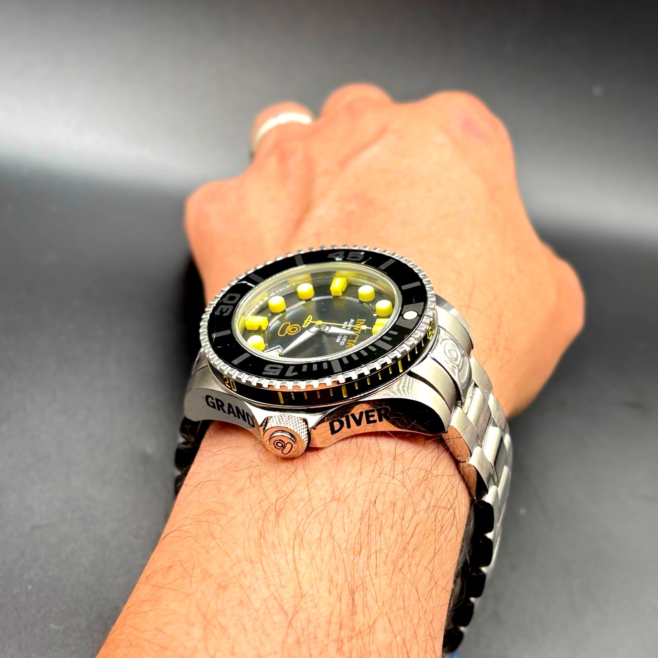 Invicta Grand Diver 19797 Automatic 47mm NH35A 300M Diver Watch