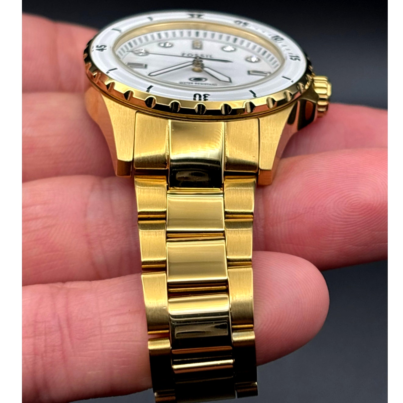 Fossil ES5350 Blue Dive Women’s White Dial Gold Tone Stainless Steel 36mm Watch