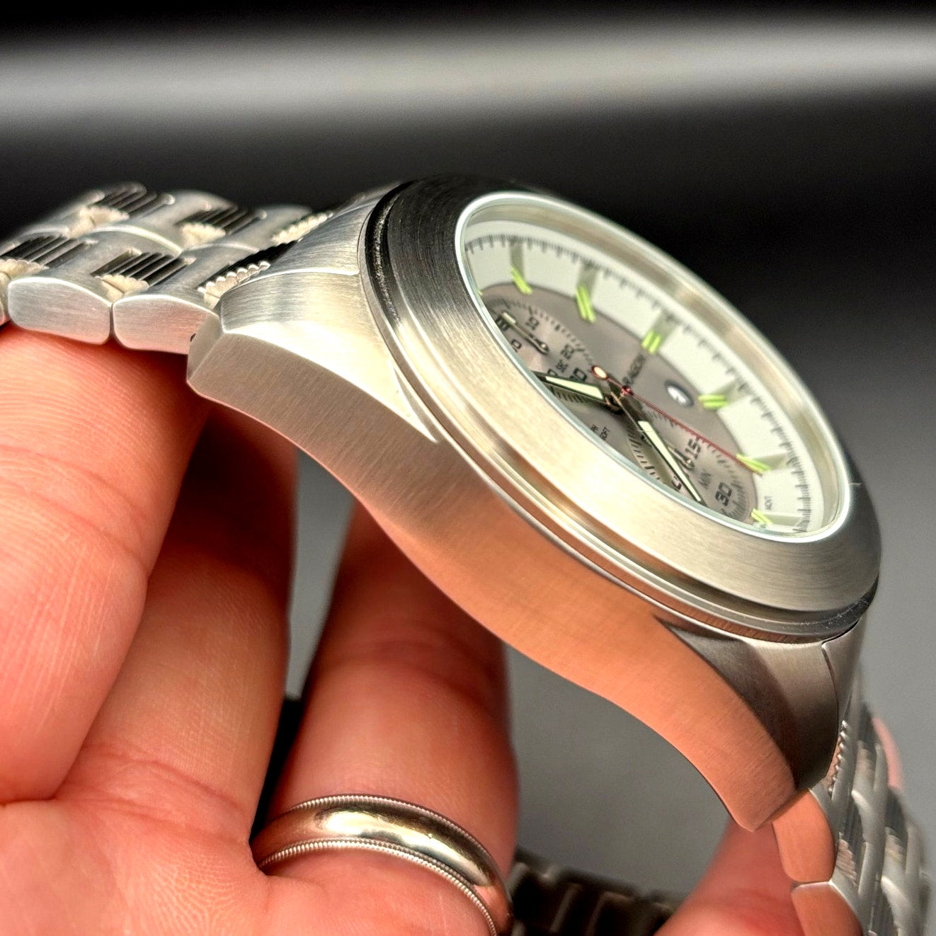 Aragon Predator VD51 50mm Gray Chronograph Stainless Steel Mens Watch NIB Unworn