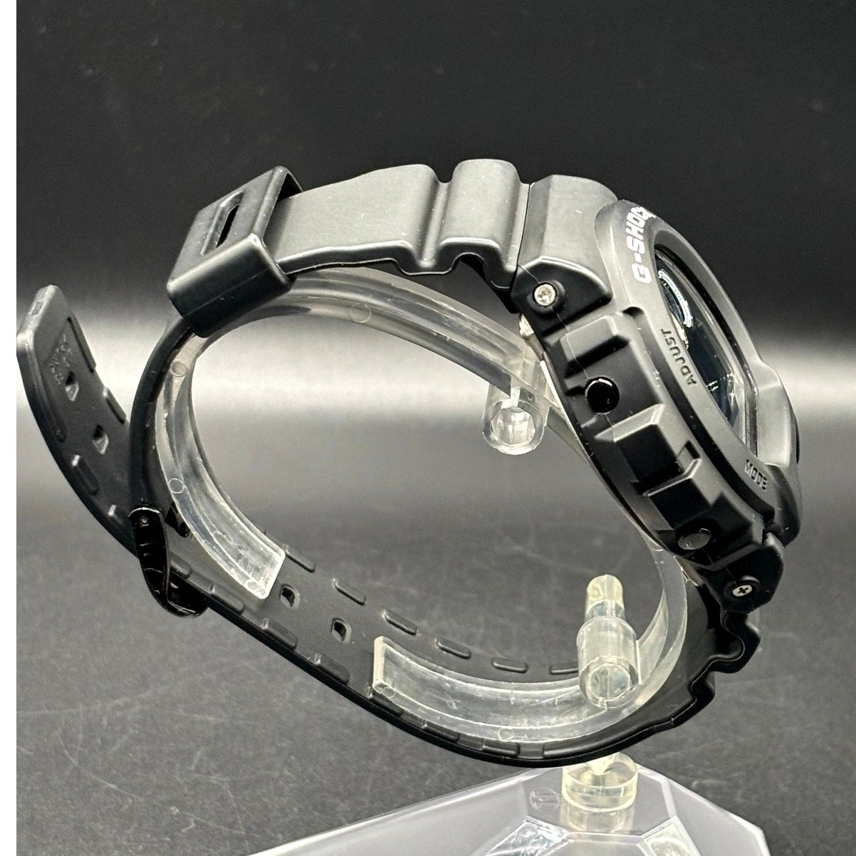 Casio G-Shock DW6900BW-1 Garish Black 200M Mens Watch Discontinued