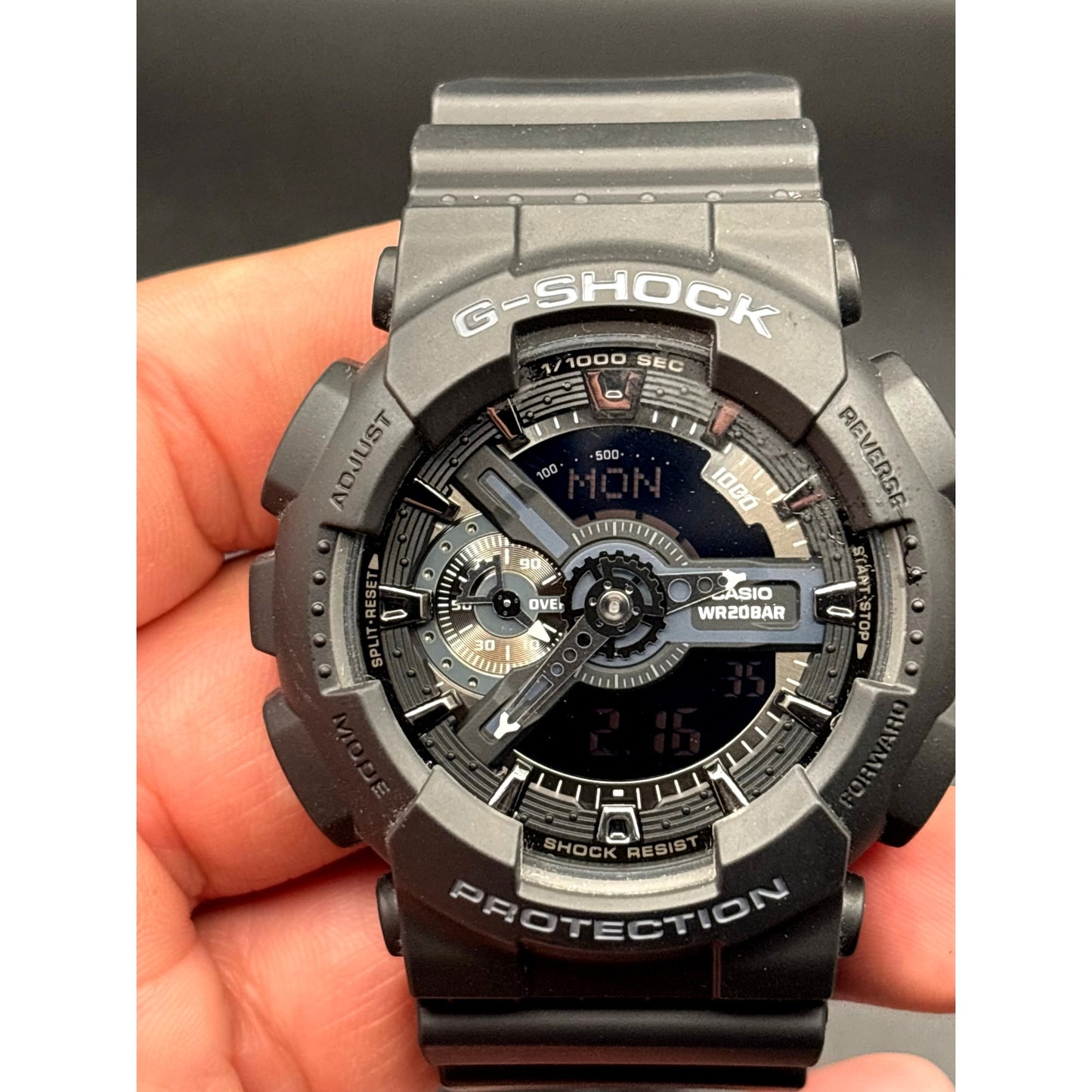 Casio G-Shock GA110-1B Men’s Black Analog-Digital 200M Watch NIBWT