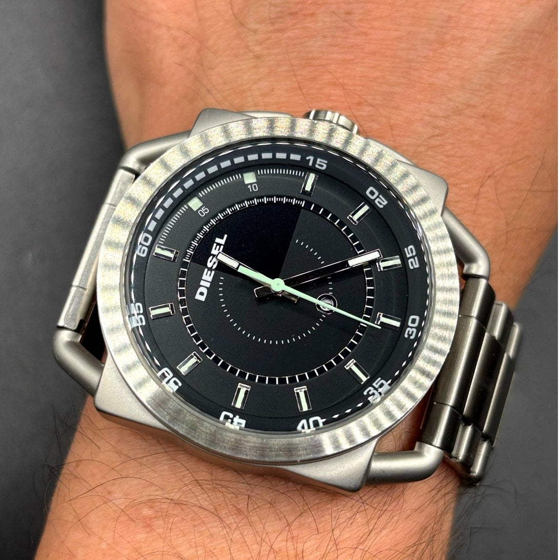 Diesel Descender DZ1579 Black Dial Stainless Steel Men’s Watch