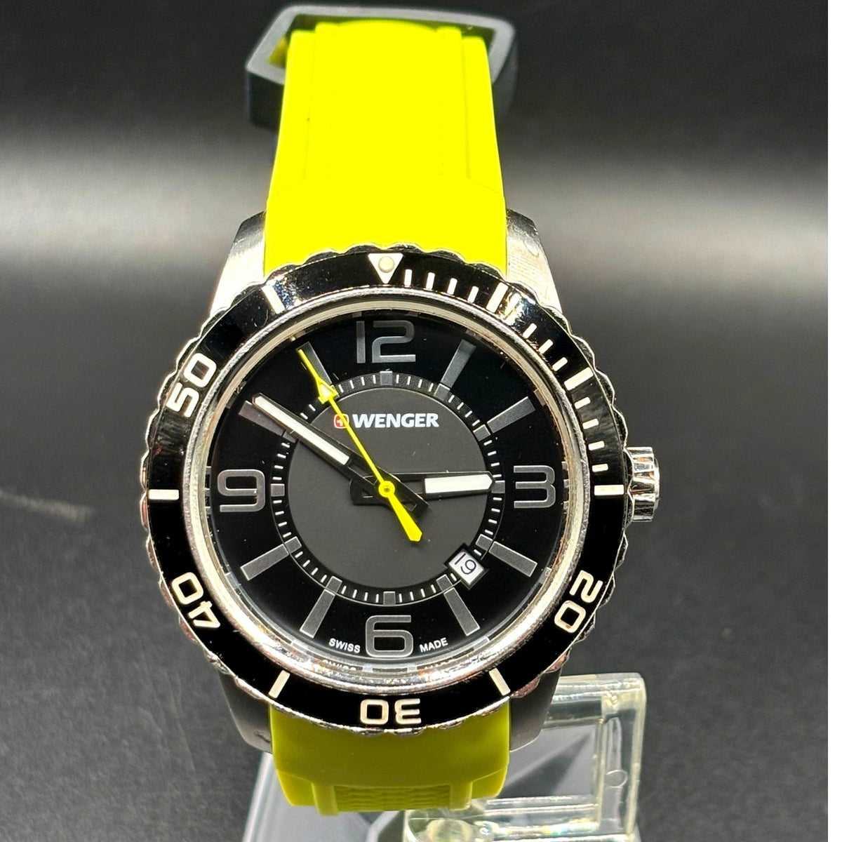 Wenger Roadster 01.0851.115 Swiss Made 45mm Black Dial Yellow Silicone Watch