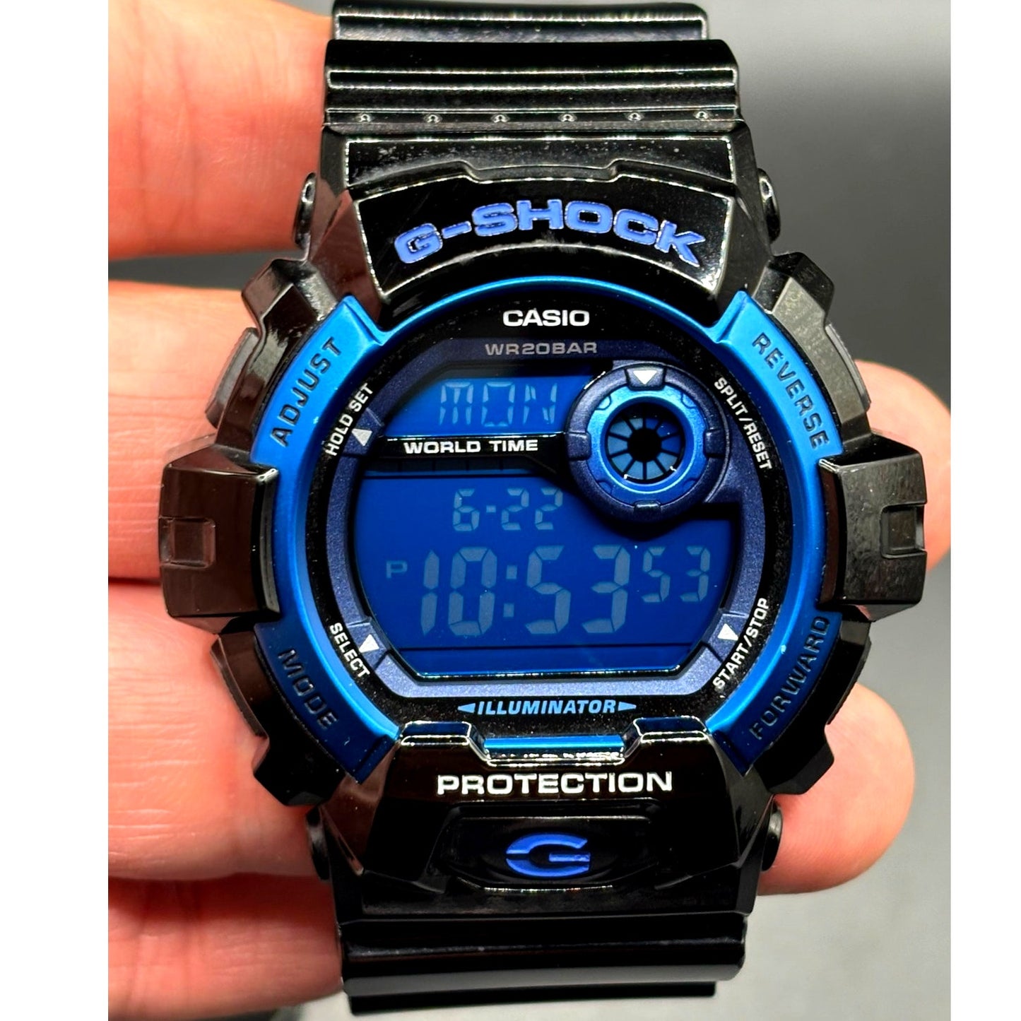 Casio G-Shock G-8900A-1 Glossy Black Blue Dial Digital Men’s Watch 200M NIBWT