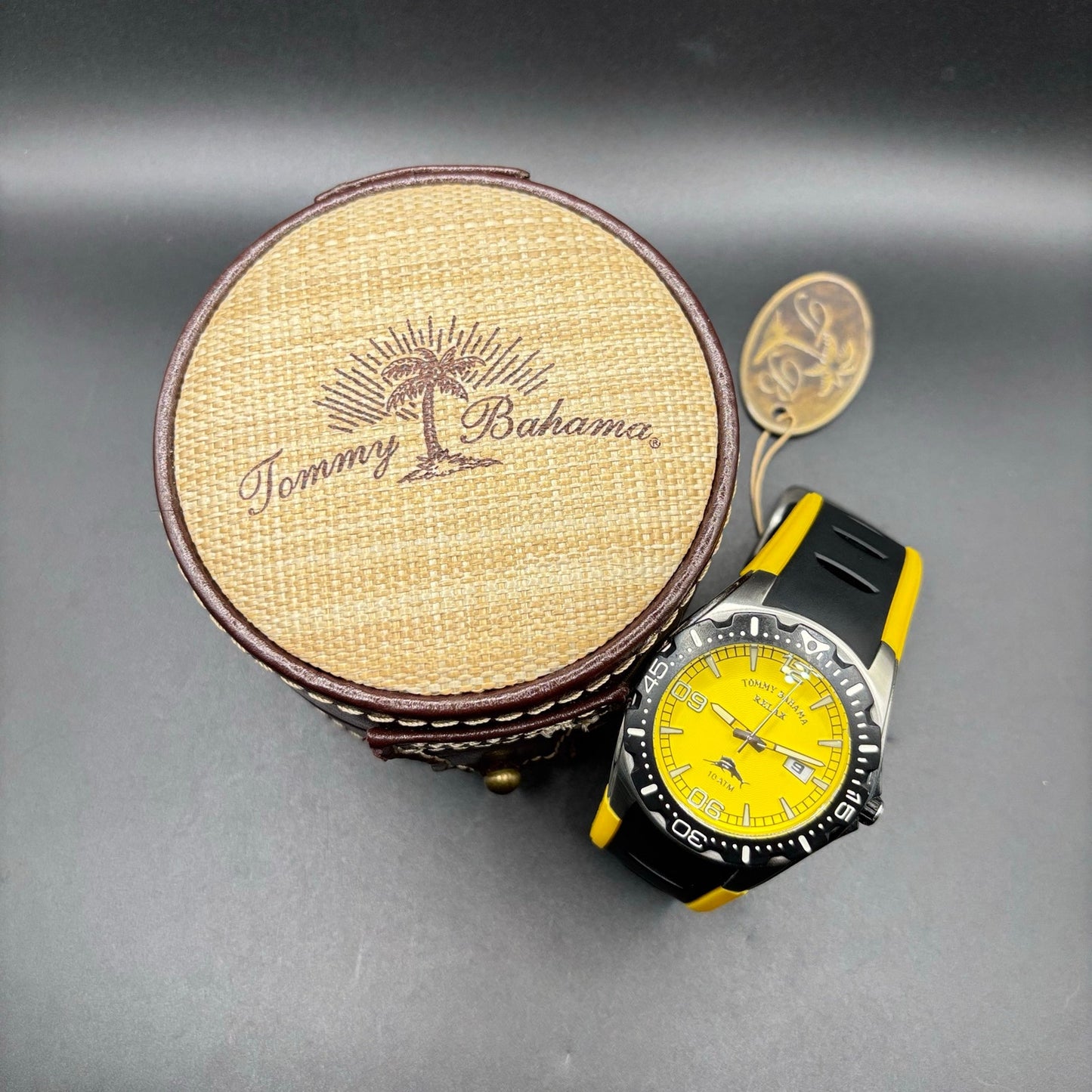Tommy Bahama Relax RLX1000 Yellow Dial 43mm Diver Mens Watch 10ATM Beach Cruiser