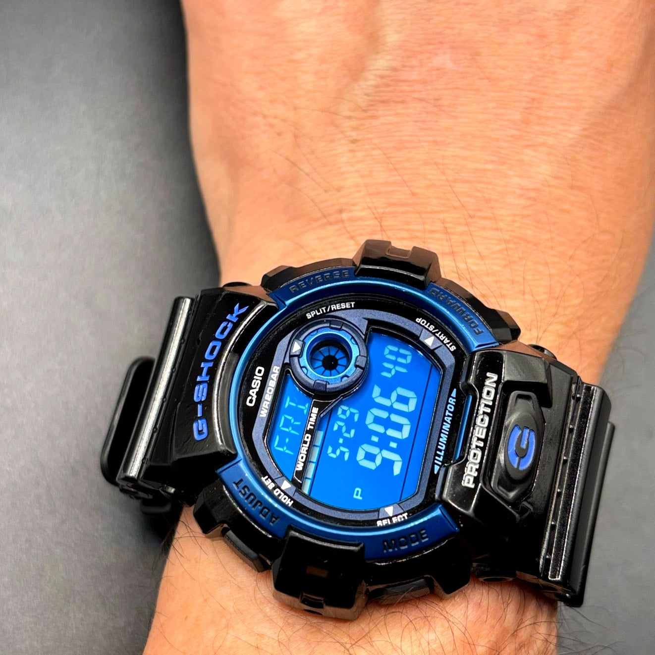 Casio G-Shock G-8900A-1 Glossy Black Blue Dial Digital Men’s Watch 200M NIB